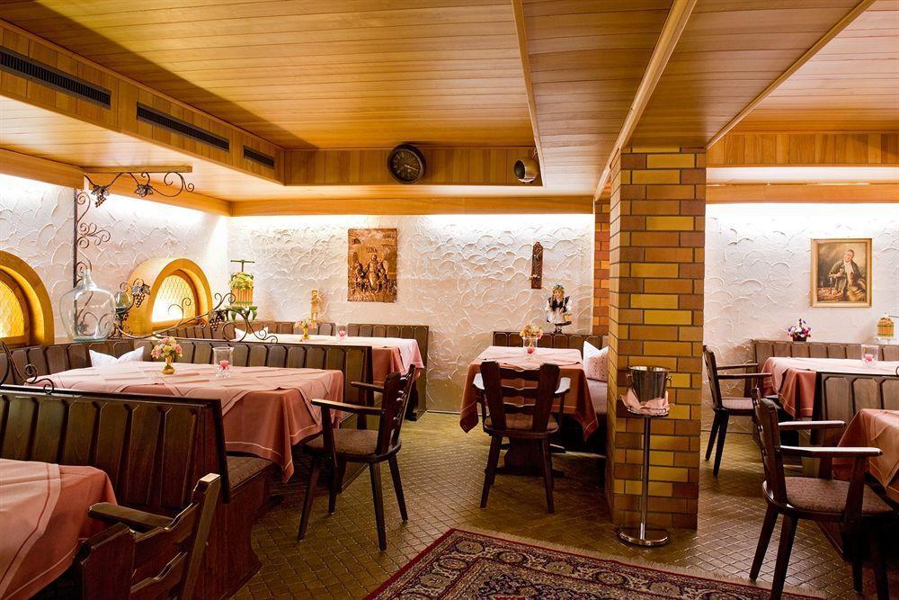 Hotel Hoehn Rüdesheim nad Renem Zewnętrze zdjęcie