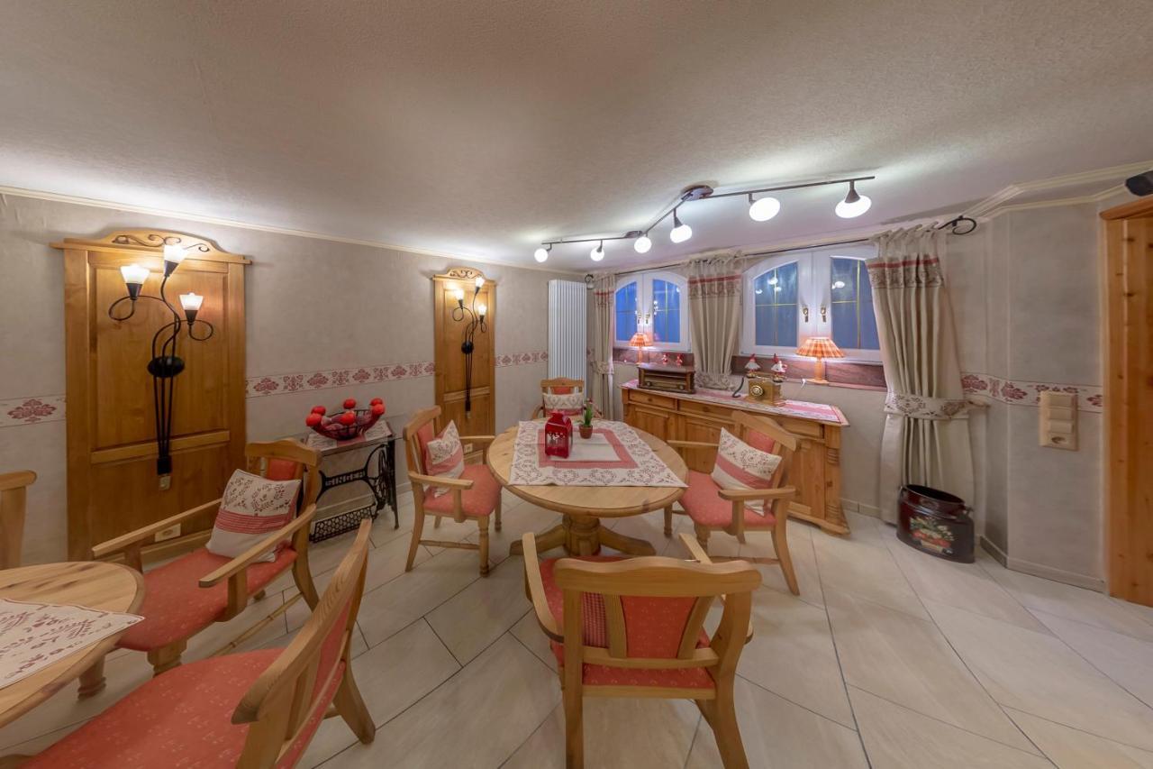 Hotel Hoehn Rüdesheim nad Renem Zewnętrze zdjęcie