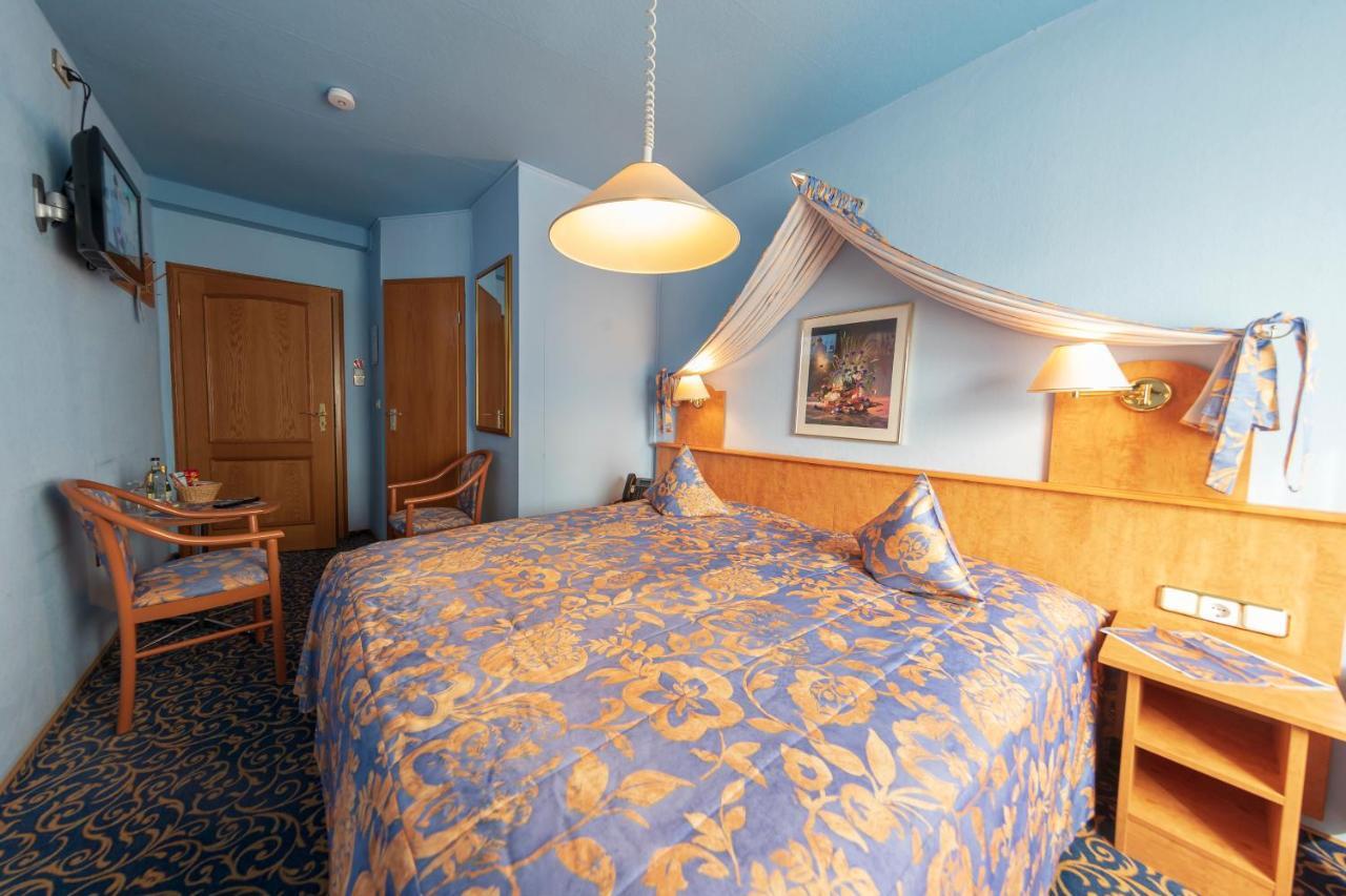 Hotel Hoehn Rüdesheim nad Renem Zewnętrze zdjęcie