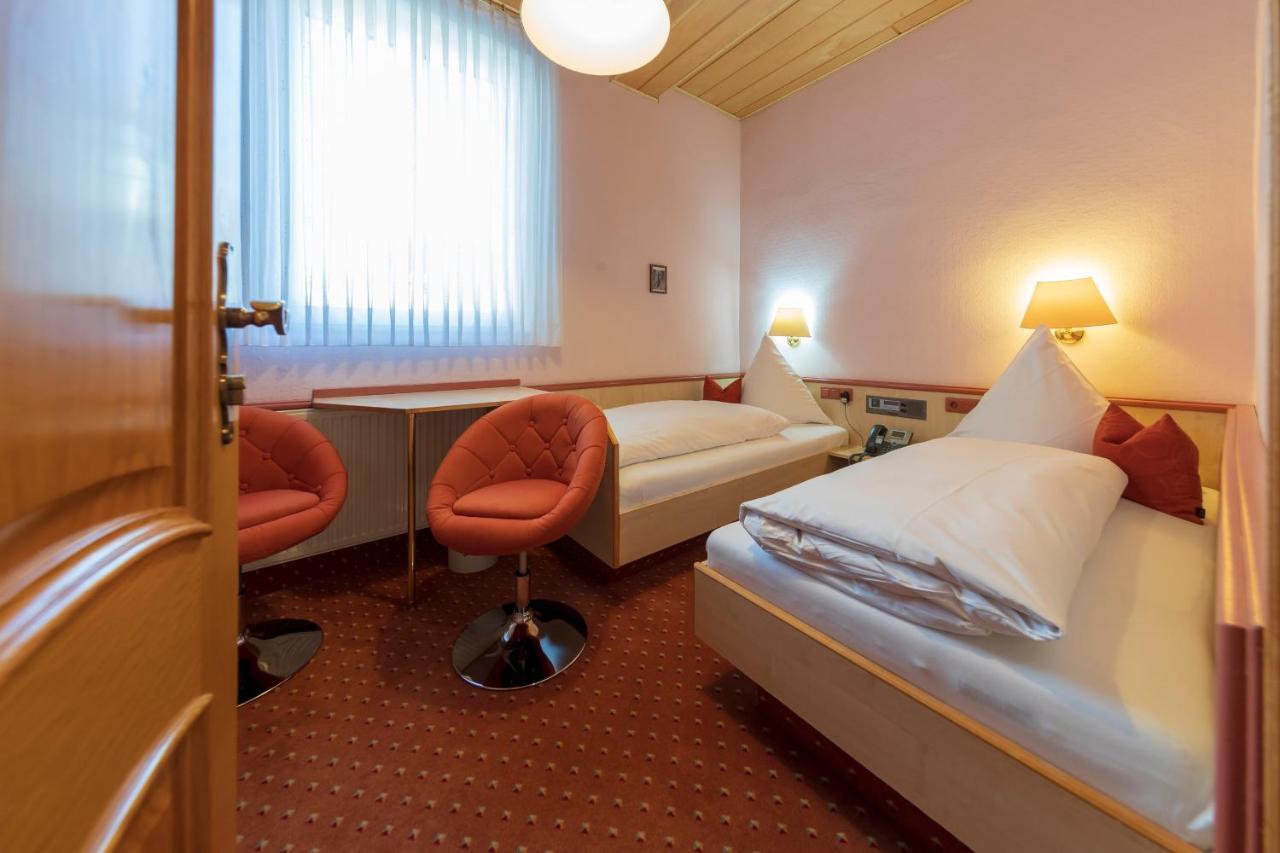 Hotel Hoehn Rüdesheim nad Renem Zewnętrze zdjęcie